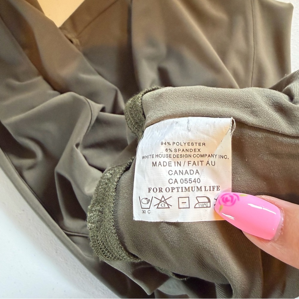 Sympli Army Green Cropped Pants Capri Stretchy Slinky High Rise size 4 Summer - Picture 9 of 12